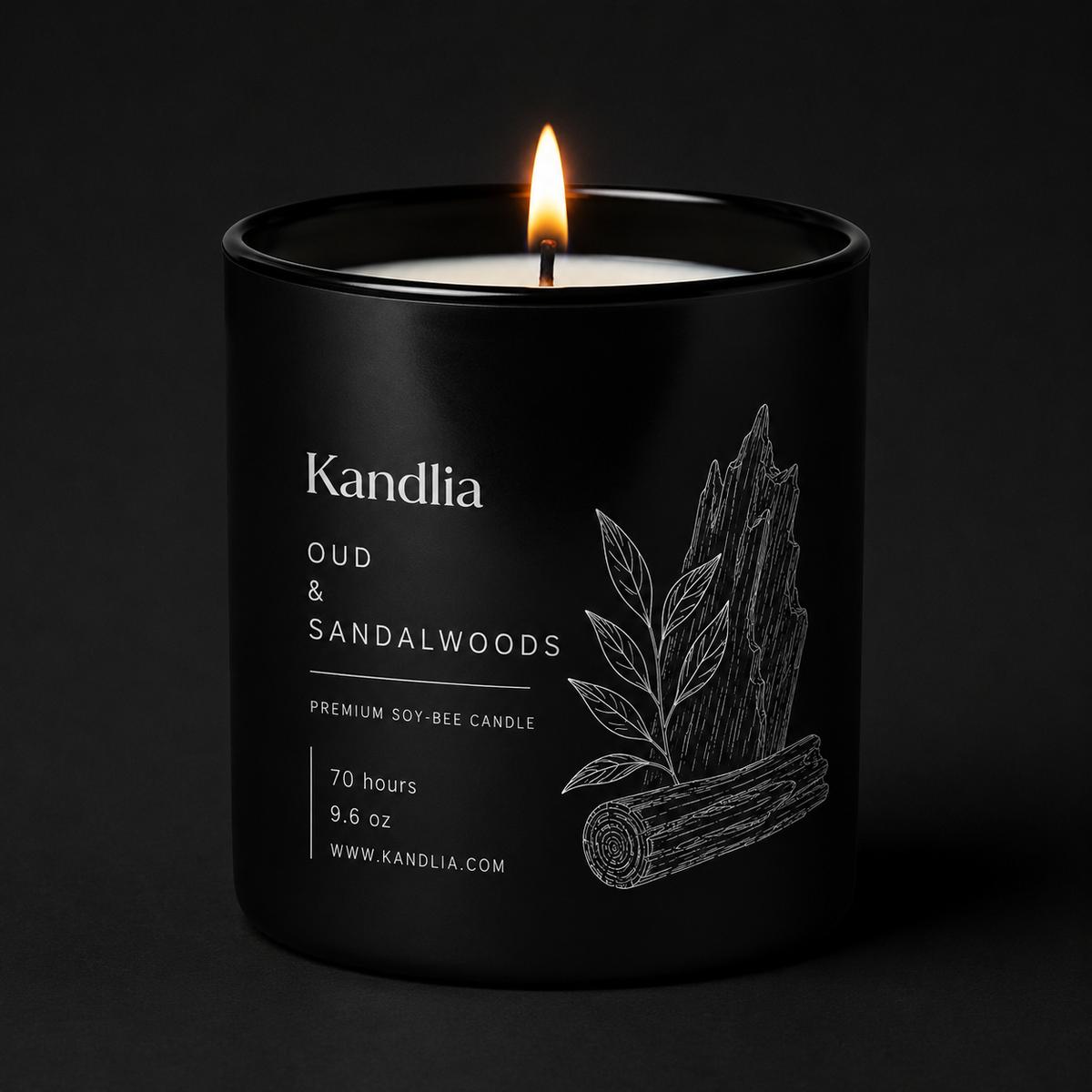 Oud & Sandalwood Scented Candle